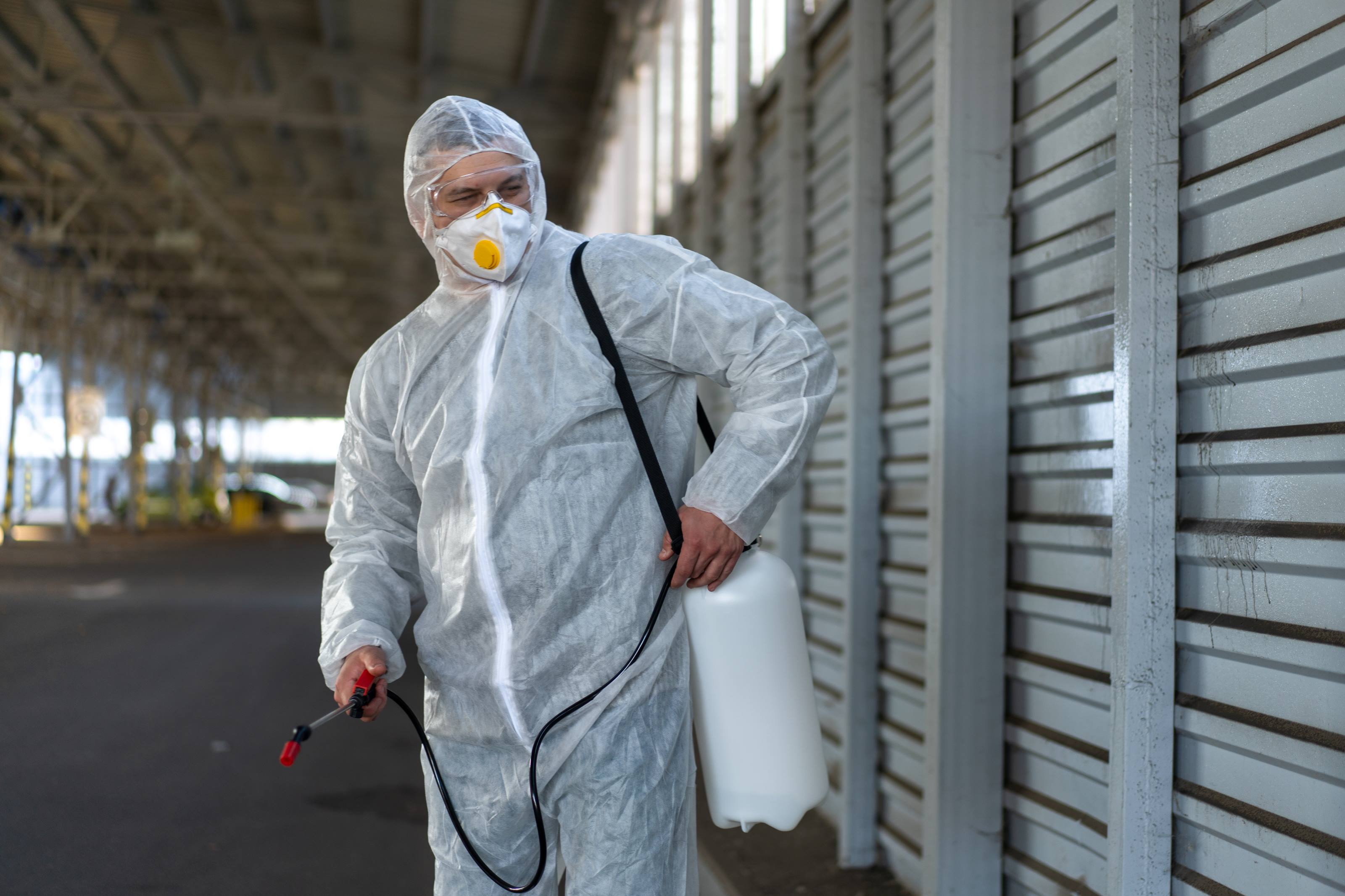 Cómo protegerse al trabajar con lacados: consejos y precauciones